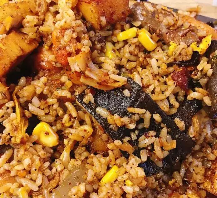 我在2018年的网红美食堆里，精挑出了这23家火爆的店给你！