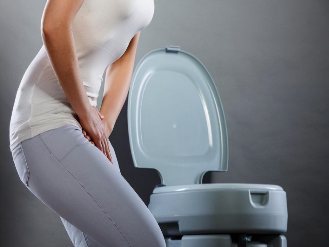 为什么肾衰竭了还会得肾结石,肾衰竭有这5个征兆有什么危险