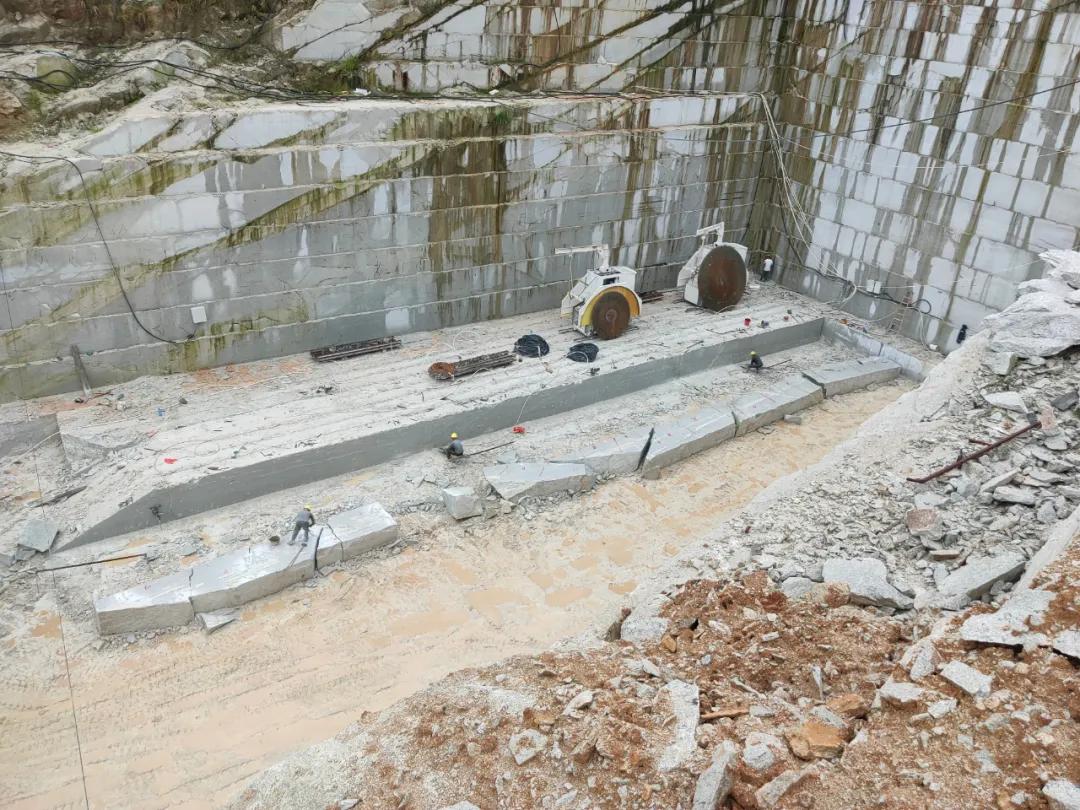 美国白金花岗岩,光面美国白金花岗岩