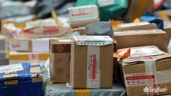 快递员如何投诉快递公司最有效,快递员怎么投诉快递公司最有效