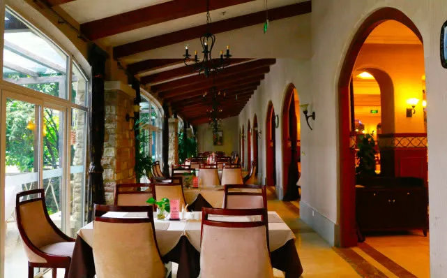 武隆夏季探秘奇特的地缝峡谷,武隆探秘