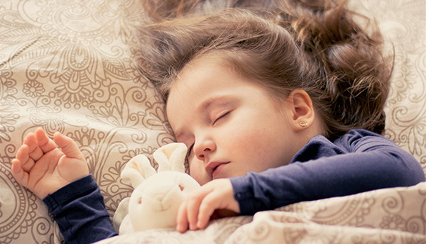 宝宝午睡难怎么办？不愿睡与不需要睡，父母应分清原因对症下药