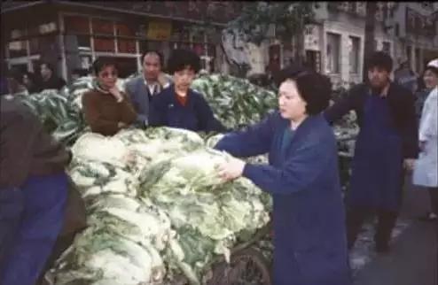 小时候家里没有暖气,小时候没暖气