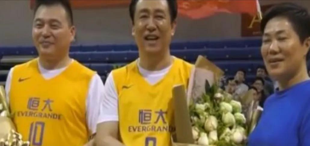 许家印谈广州恒大足球场,许家印广州恒大