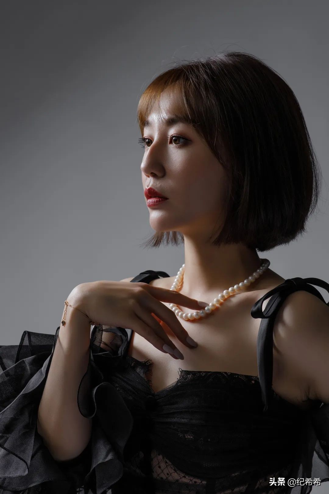 居家隔离时家里必备的东西,居家隔离买回一堆生活用品