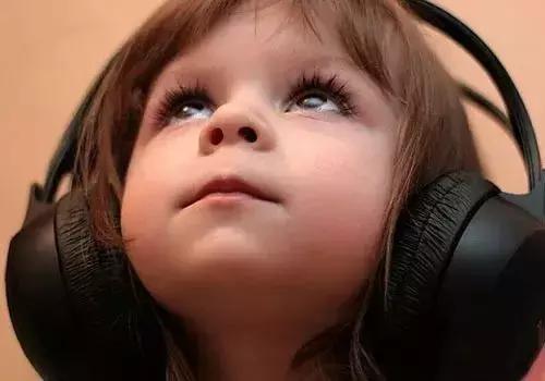 新耳机怎么煲机最简单的方法,耳机煲机如何才能达到最好效果