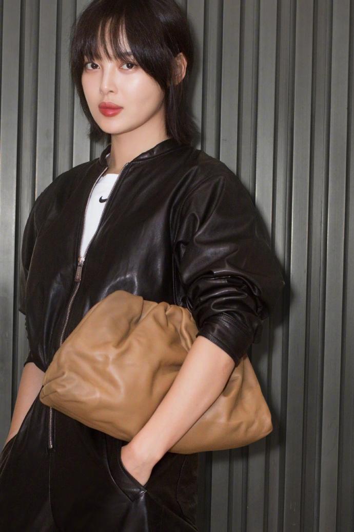 女明星的头发发质真的这么好吗,深扒明星发质好秘诀