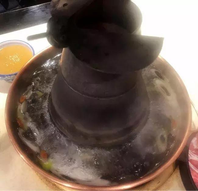 北京铜锅涮肉排队王,老北京涮肉火锅测评
