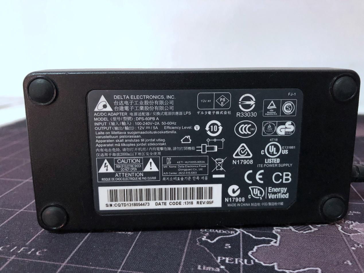 视频新手的资料池-威联通TS532X五盘位万兆NAS开箱体验