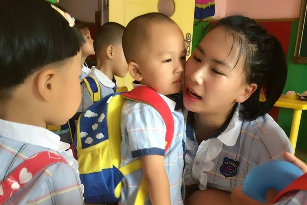 4岁宝宝不肯去幼儿园，宝妈费尽心机都无用，对症下药才是重要