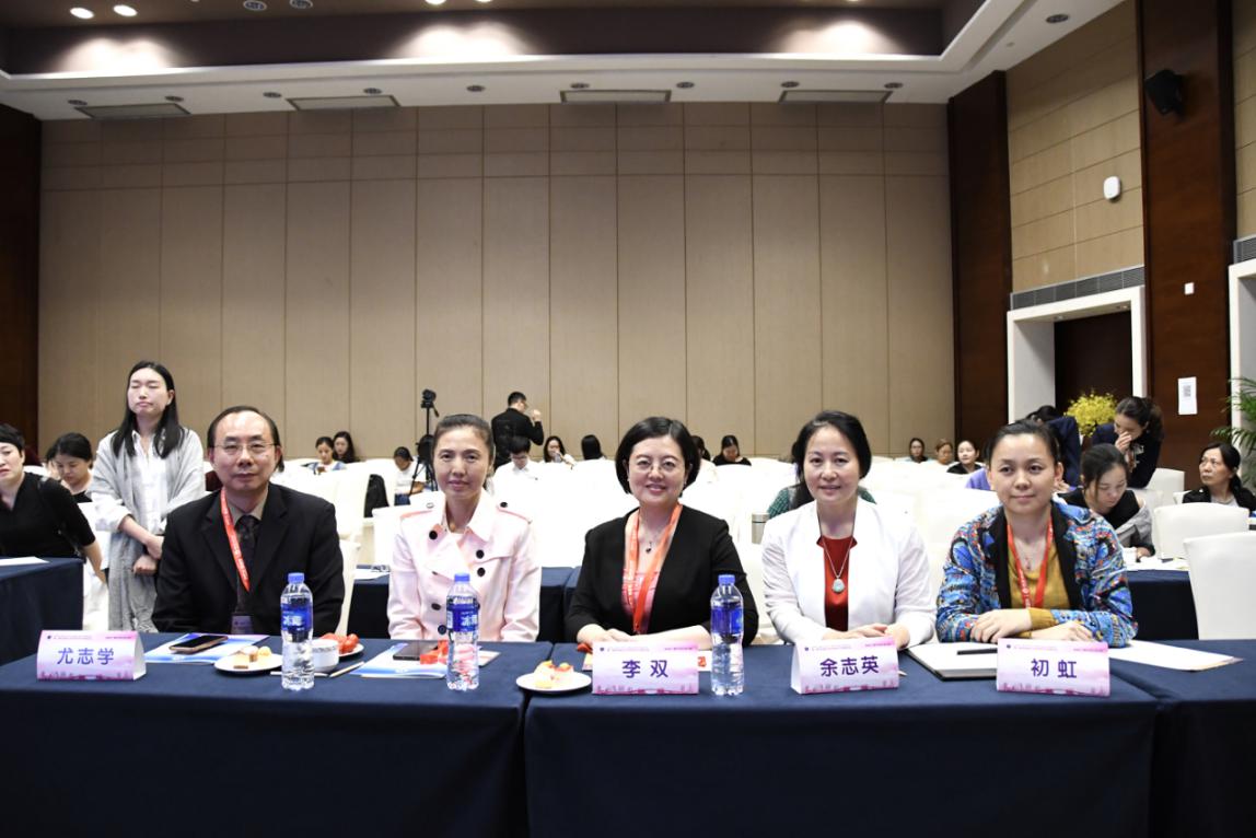 鹏城聚首促专业精耕论坛把脉弥区域短板--深圳市二院妇科成功举办第一届阴道镜及宫颈疾病诊疗高峰论坛