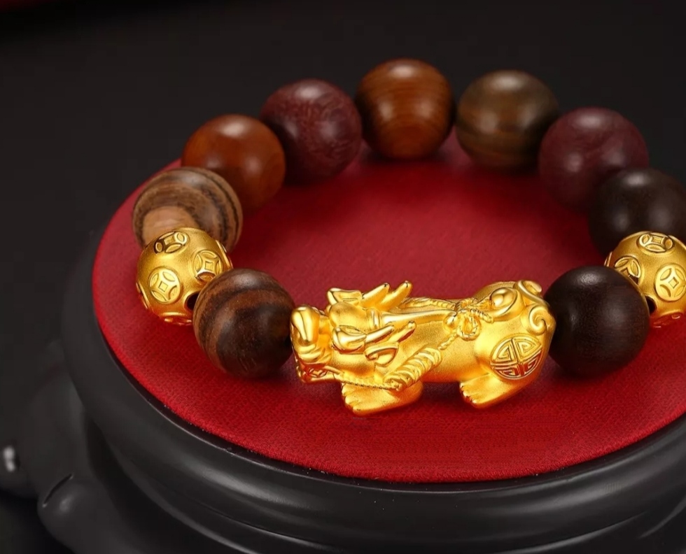 为什么黄金首饰有400多和500多,黄金首饰同样克数价格确不一样