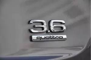 车屁股字母都是什么意思,车屁股后面一排英文字母是什么车