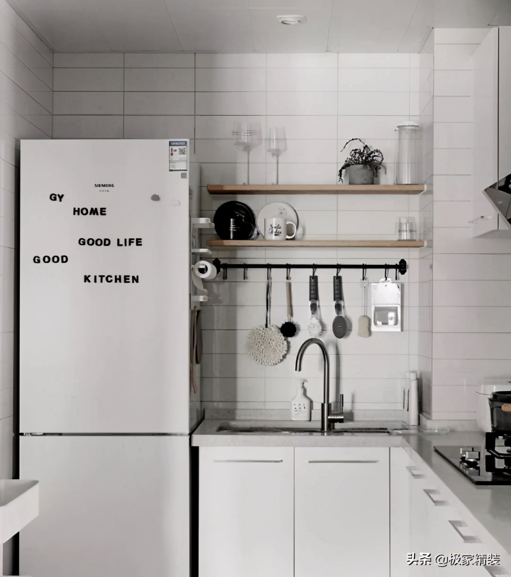 脏乱差的厨房怎么打扫,厨房太脏了抽点时间打扫