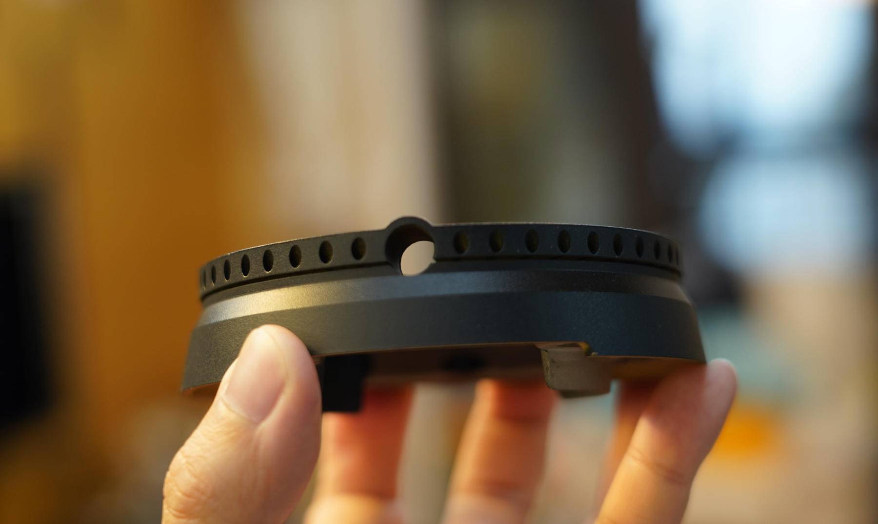 嵌入式燃气灶怎么防油污,嵌入式燃气灶如何选择炉头