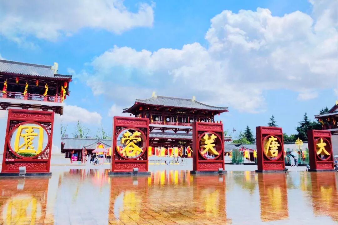 登上这艘船的密码叫“开元”