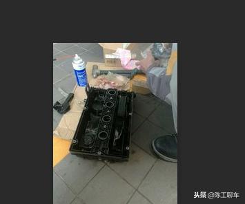 附近气门室盖漏油怎么解决,气门室盖漏油是大问题吗