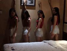 神回复:在公交车上碰到前女友,我怎么做可以不尴尬呢?