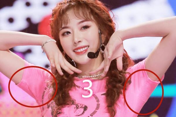 孟美岐lisa,lisa跟孟美岐