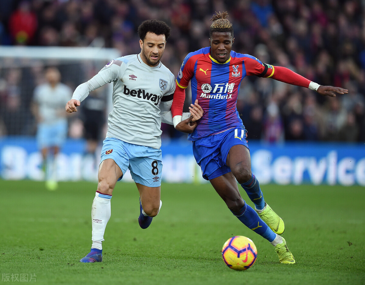 加密出圈记录：狗狗币标志现身英超联赛