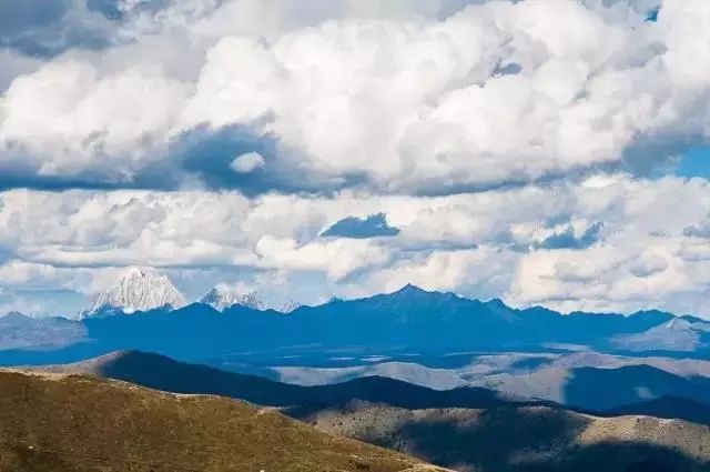 稻城亚丁白云,稻城亚丁风景没有想象中的那么美