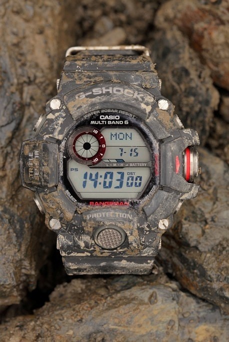 卡西欧手表的背面信息解读 (卡西欧手表功能字母代表)