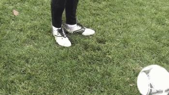 足球必须的五个射门小技巧,足球个人技巧和射门技巧