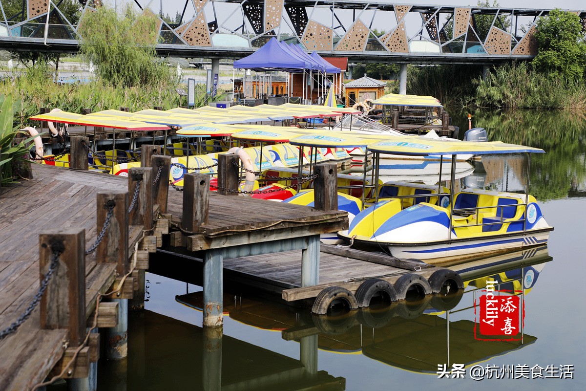 镇江美食三茅宫地锅鸡,镇江美食推荐锅盖面