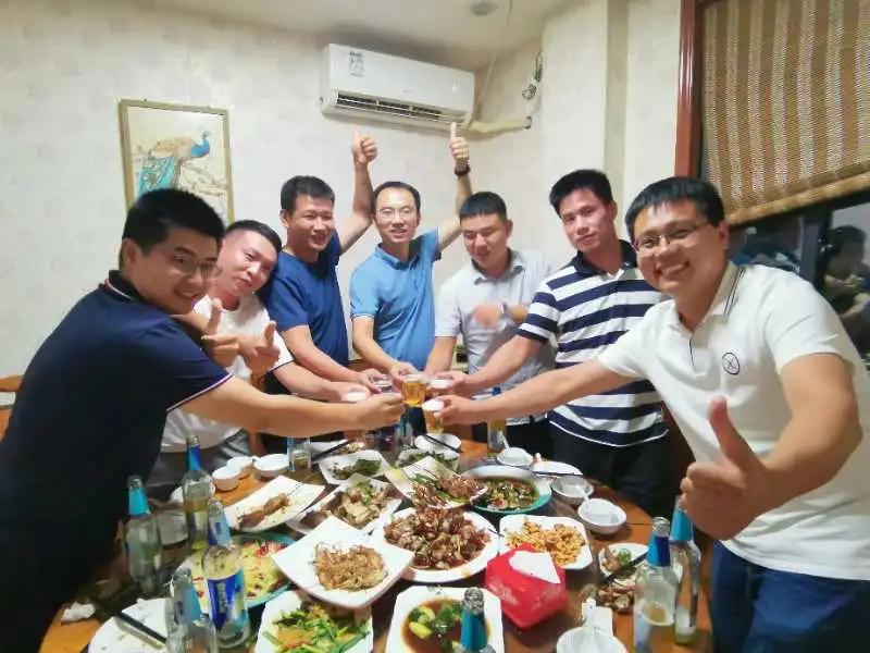 「勇攀高峰，志存高远」优沃集团优秀团队——营销一中心