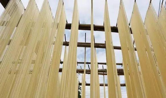 发现藏在深山老林里的美味,重庆隐藏在大街小巷的美食