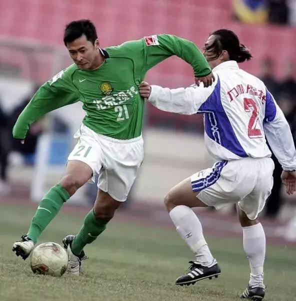 退役又复出到欧洲踢球的中国球员,退役球员还能复出