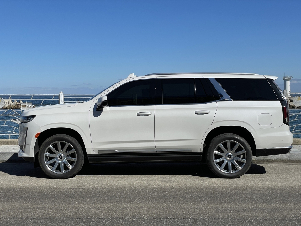 凯迪拉克凯雷德国外评测,凯迪拉克凯雷德海外