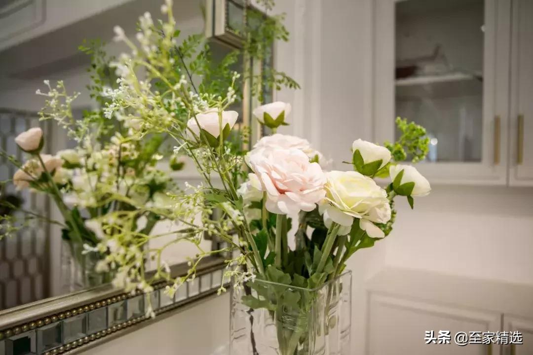 现代轻奢怎么打造温馨,如何打造轻奢的高档简约装修风格