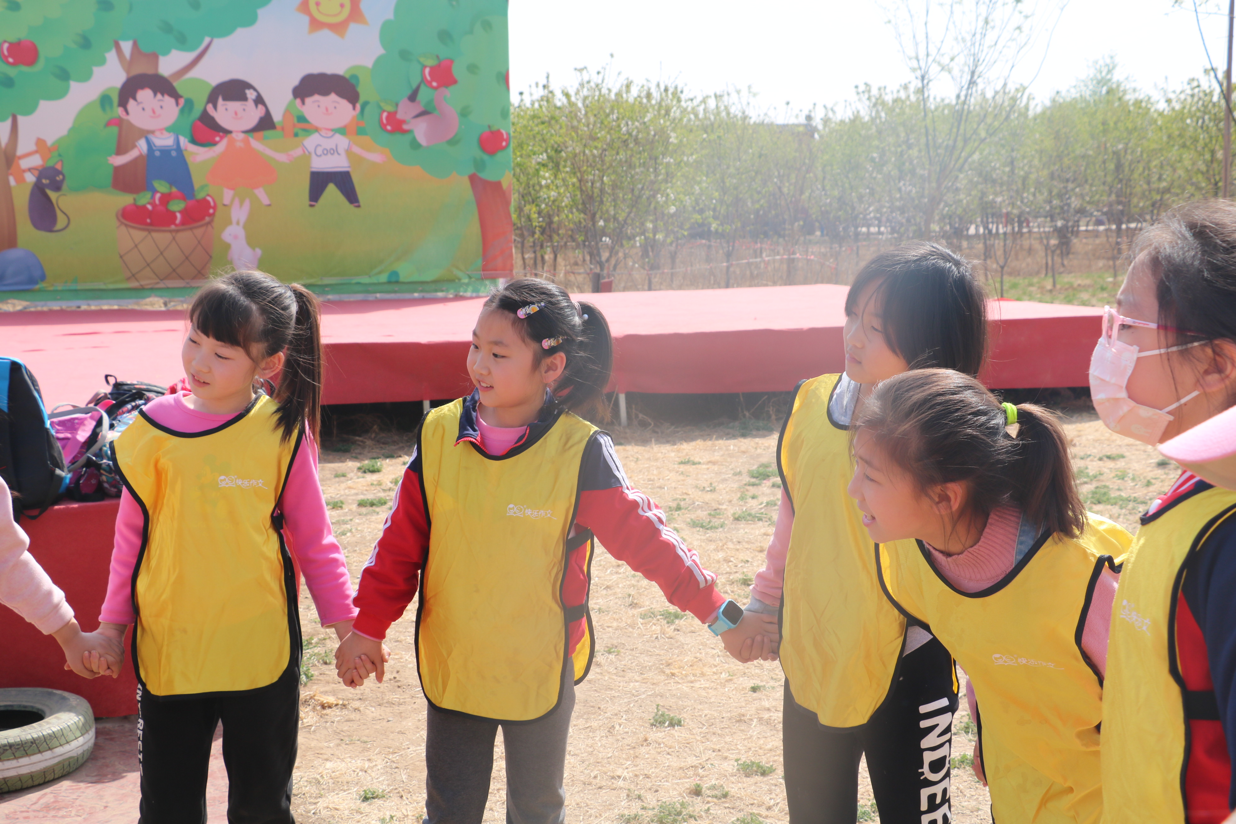 四年级春游作文合集十篇,快乐的春游作文8篇