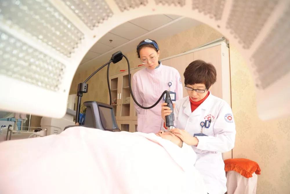 威海医美整形中心,威海市中心医院美容科怎么样