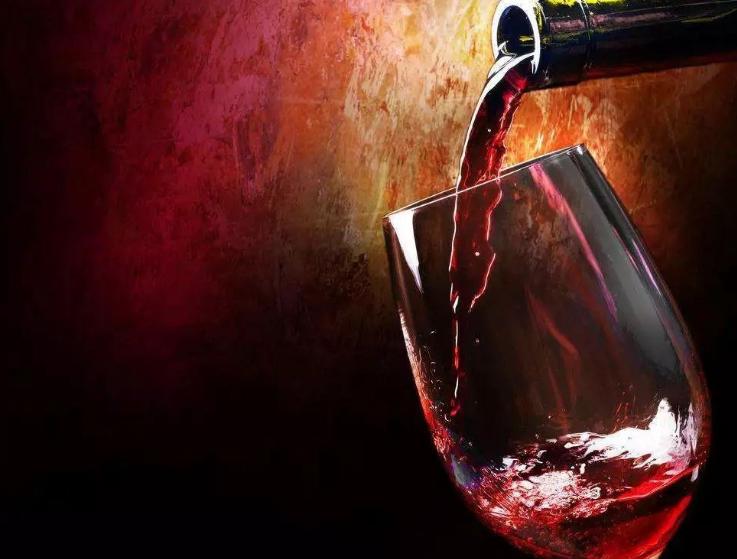 红酒怎么醒酒大概多久,红酒醒酒多长时间好入门级