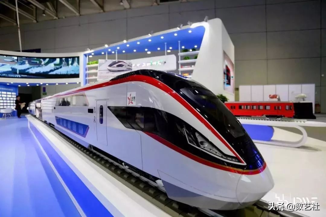 设计现代化智能新款动车,最具设计感的动车