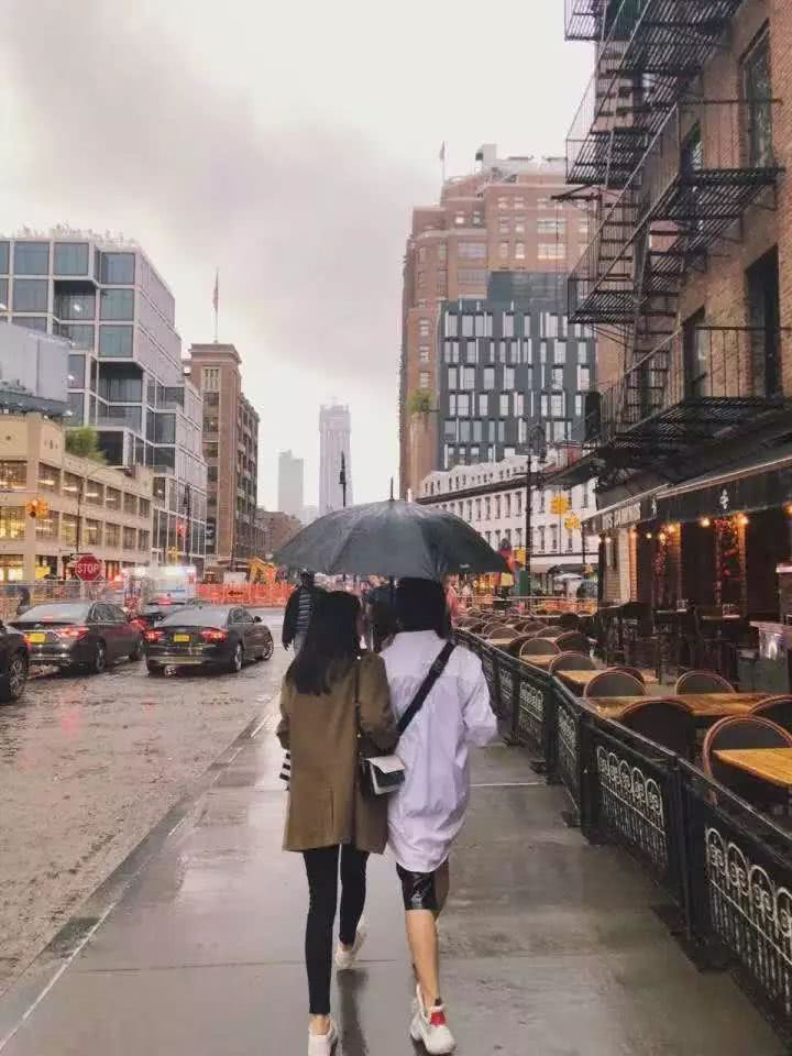 第一只名牌包怎么选