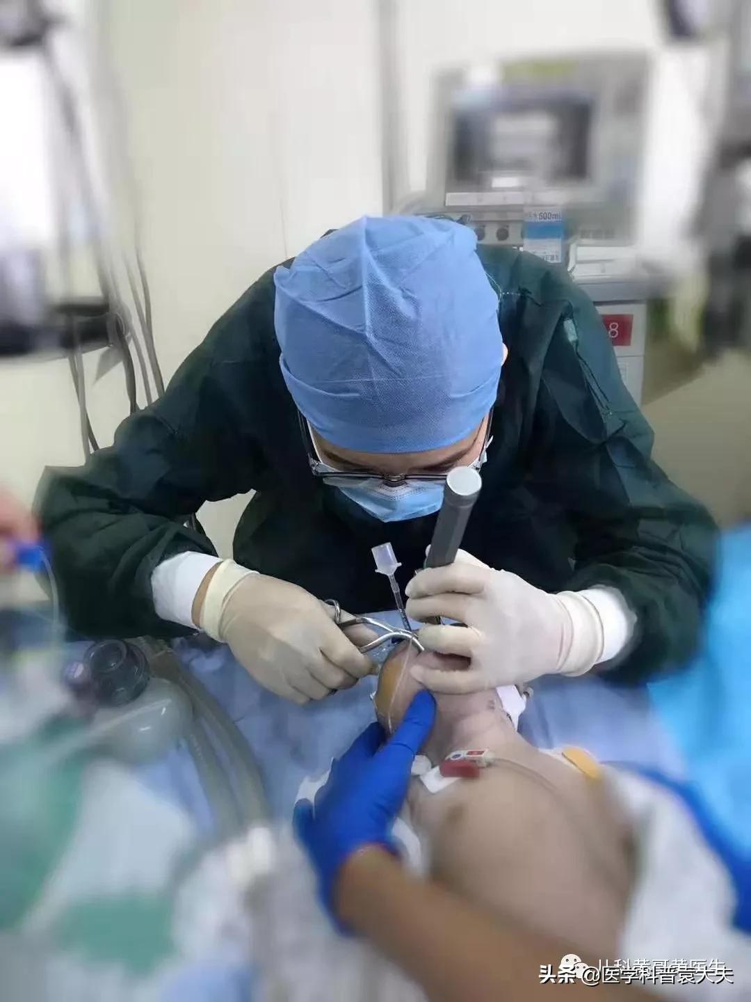 怎样缓解甲型流感一直呕吐的情况,孩子得流感呕吐怎么缓解