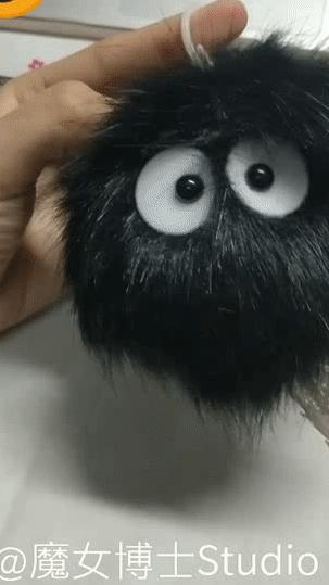 贫民窟少女衣服店铺推荐,贫民窟女孩的实体店