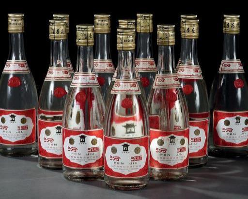 青花汾酒和老白汾有什么区别,青花汾酒和玻汾的主要区别是什么