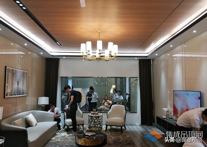 楚楚顶墙效果,楚楚顶墙新品