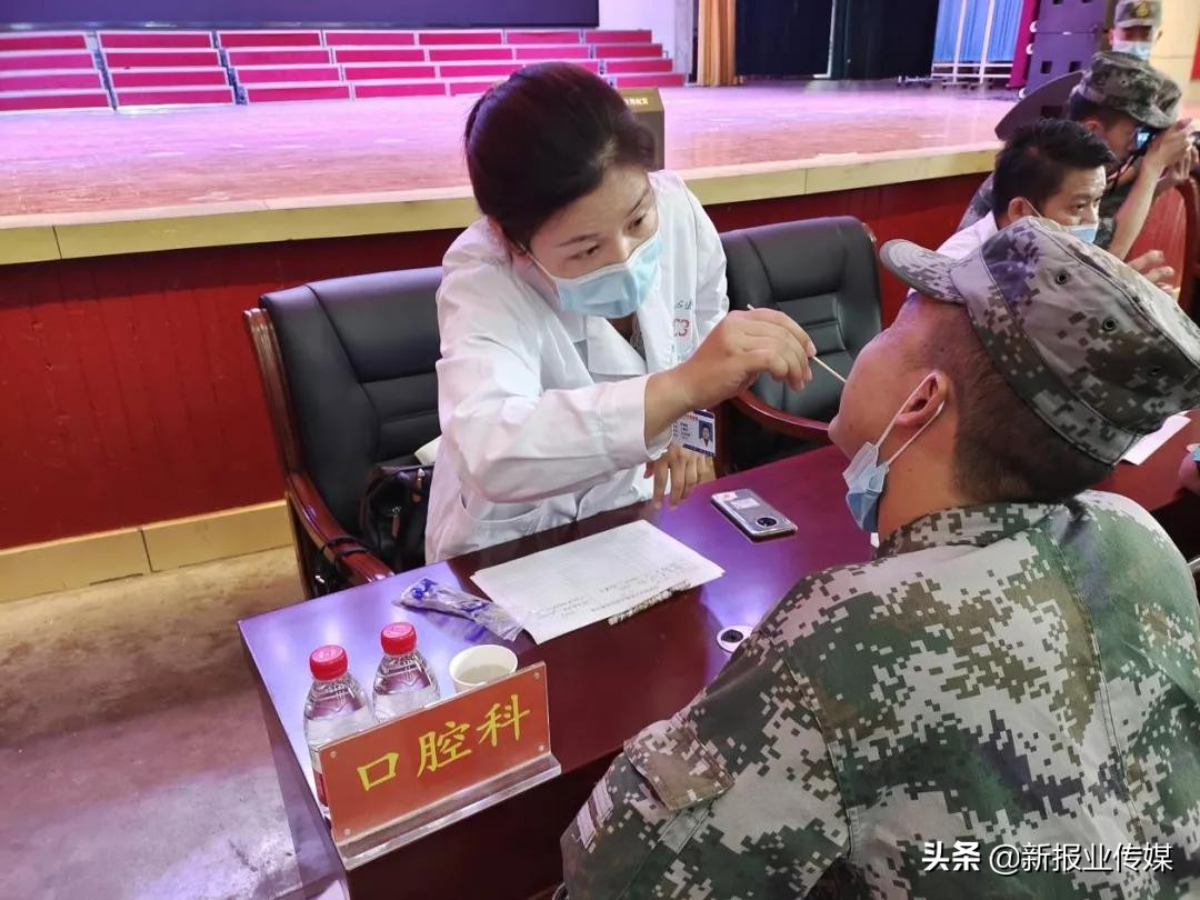 湖北省服务百姓健康大型义诊活动,信阳中心医院义诊