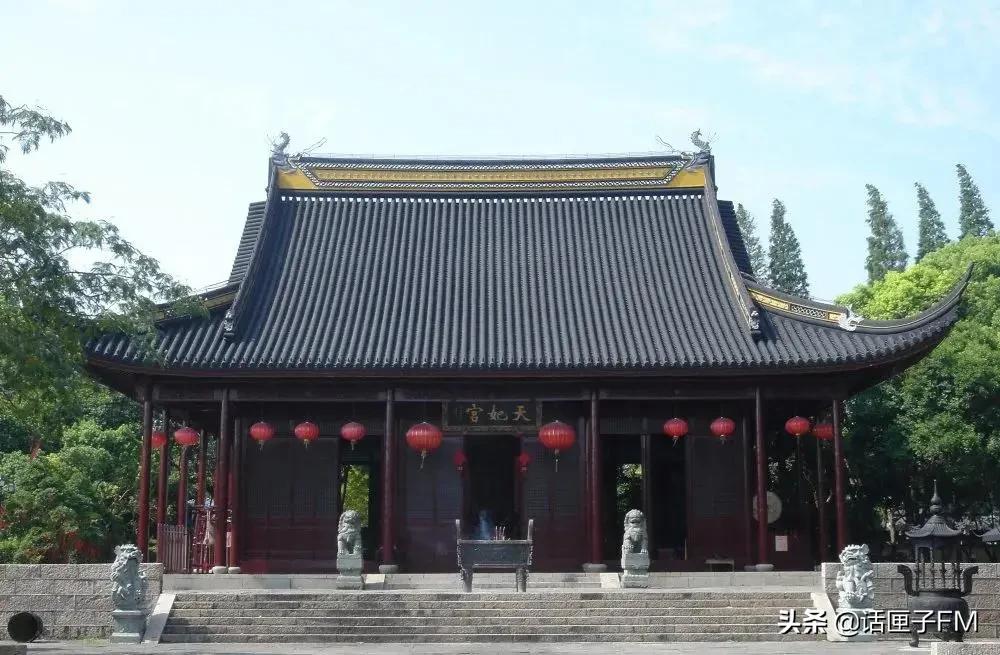 刚刚,复旦大学附属眼耳鼻喉科医院两院区恢复门急诊,记者现场直击