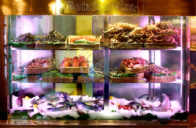 巴塞罗那的特色美食推荐,西班牙巴塞罗那凯旋门美食