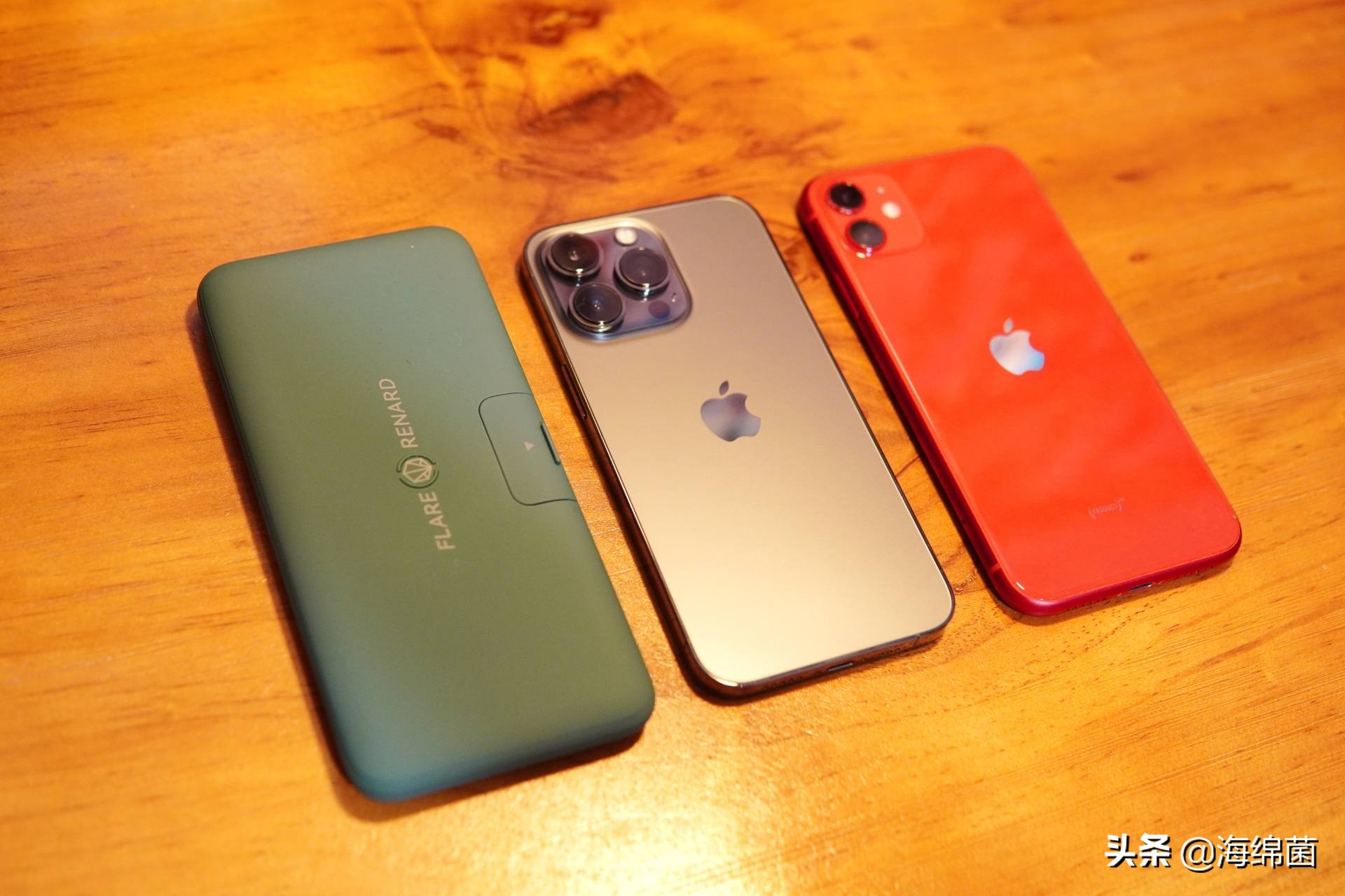 折叠充电宝闪充最新款,黑科技通用型无线充电宝