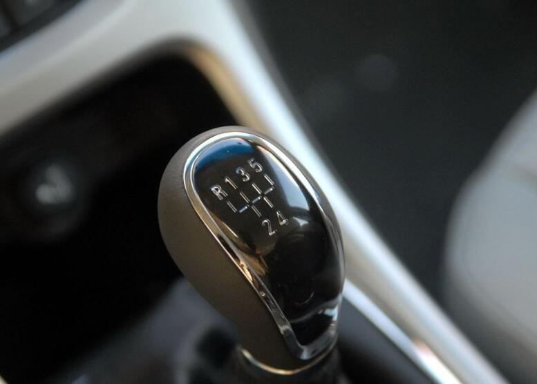 1.6t别克英朗gt测评,22款别克英朗gt评测