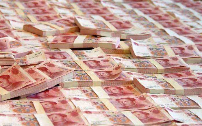 自己炒股票还是买基金,是炒股还是炒期货赚钱