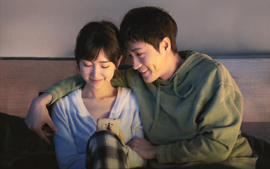 今年春节电影档排片人潮汹涌,新片接连定档抢占十月电影市场