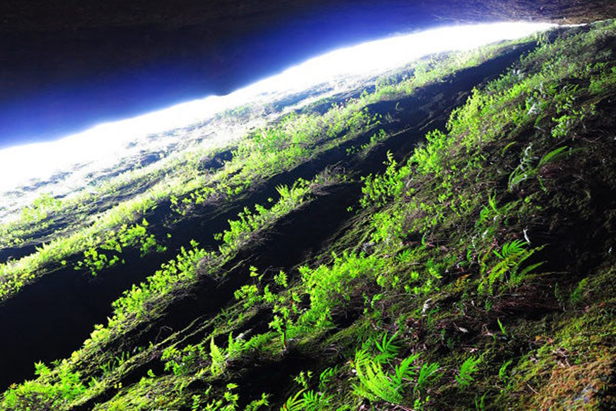 福建一座半山腰建有寺庙,福建荒废古寺庙